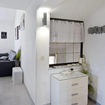 Gallery Sandro By Interhome * Umag