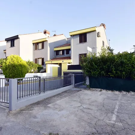 Gallery Sandro By Interhome Apartment