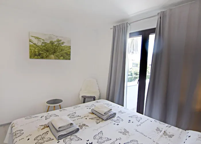 Gallery Sandro By Interhome