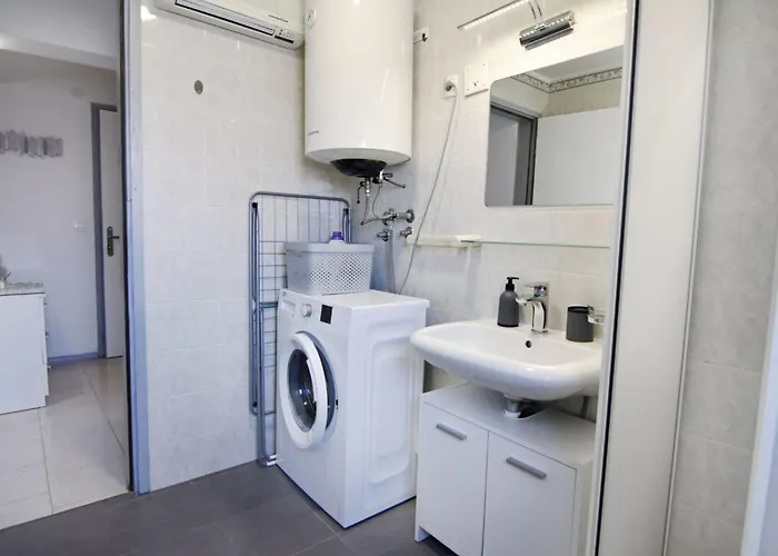 Appartement Gallery Sandro By Interhome