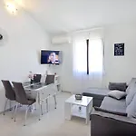 Gallery Sandro By Interhome