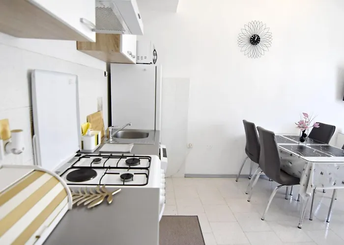 Appartamento Gallery Sandro By Interhome Umago